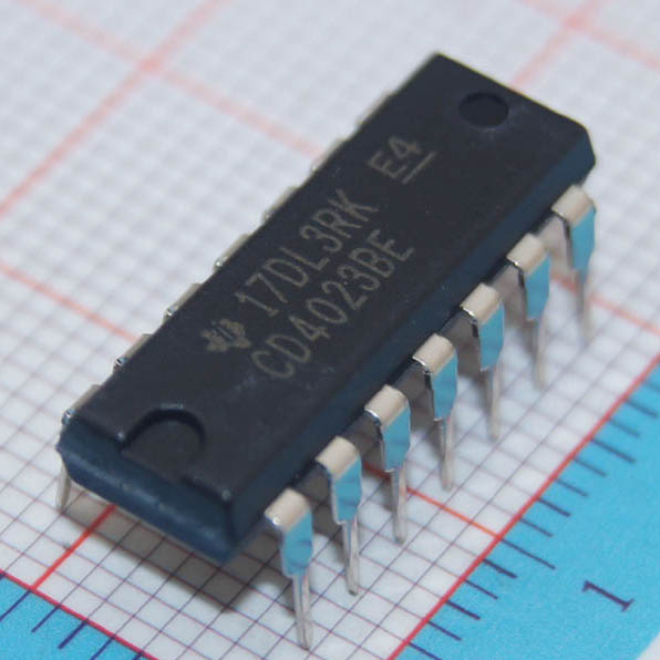 CD4023BE|TI|IC GATE NAND 3CH 3-INP 14-DIP